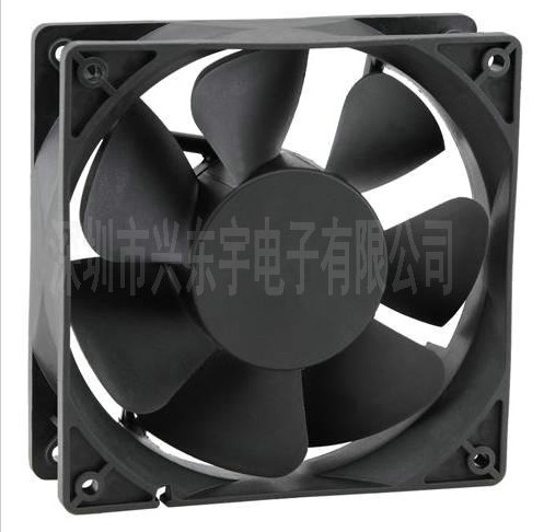 【双滚珠交流风扇】细心清理，专心制造！